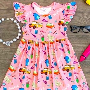 Pink school supply dress xxl in girls (7/8)